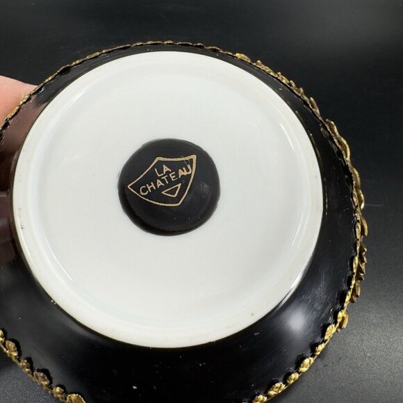 Antique La Chateau Porcelain Trinket Dish Metal Bronze Mount Victorian Scene VTG - Picture 8 of 16